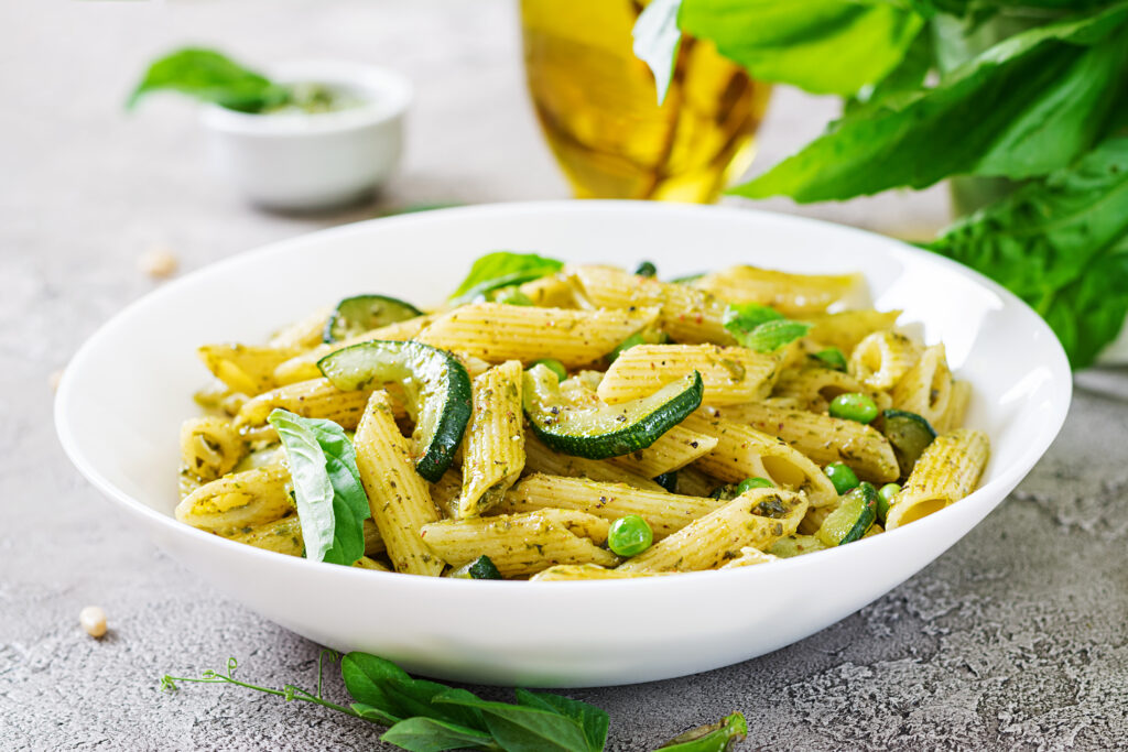 Pasta con Zucchine e Tonno ricetta facile