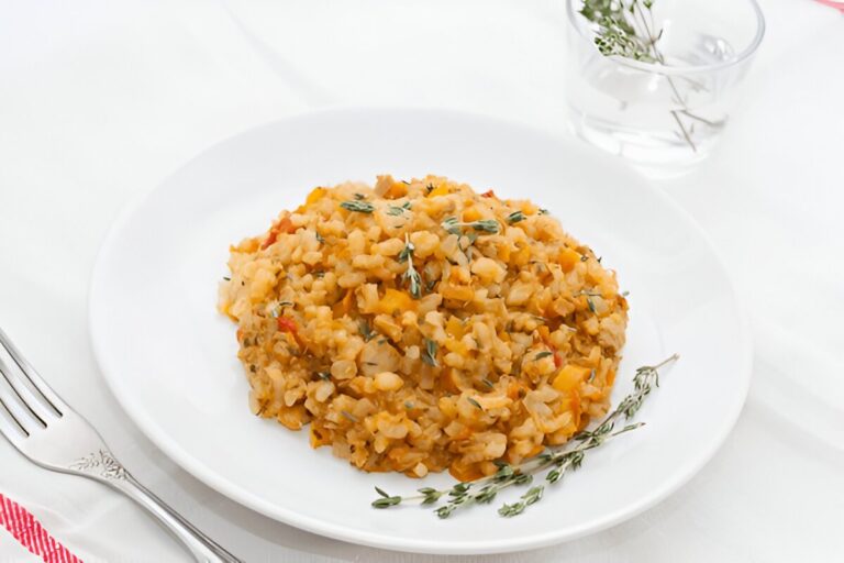 Risotto alla zucca cremoso appena servito ricette facili