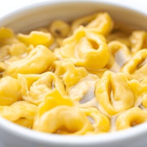 Tortellini in Brodo con Carne, 5 Ricette Facili in 5 Minuti 3 Ingredienti freschi per tortellini in brodo con carne