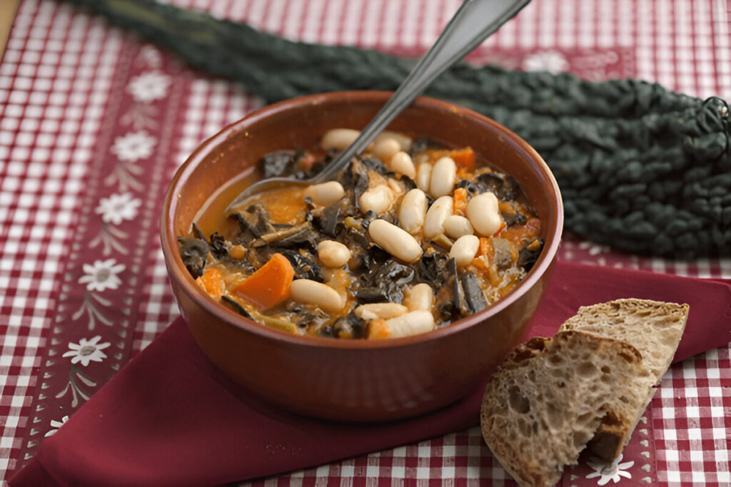 Zuppa di cavolo nero italiane