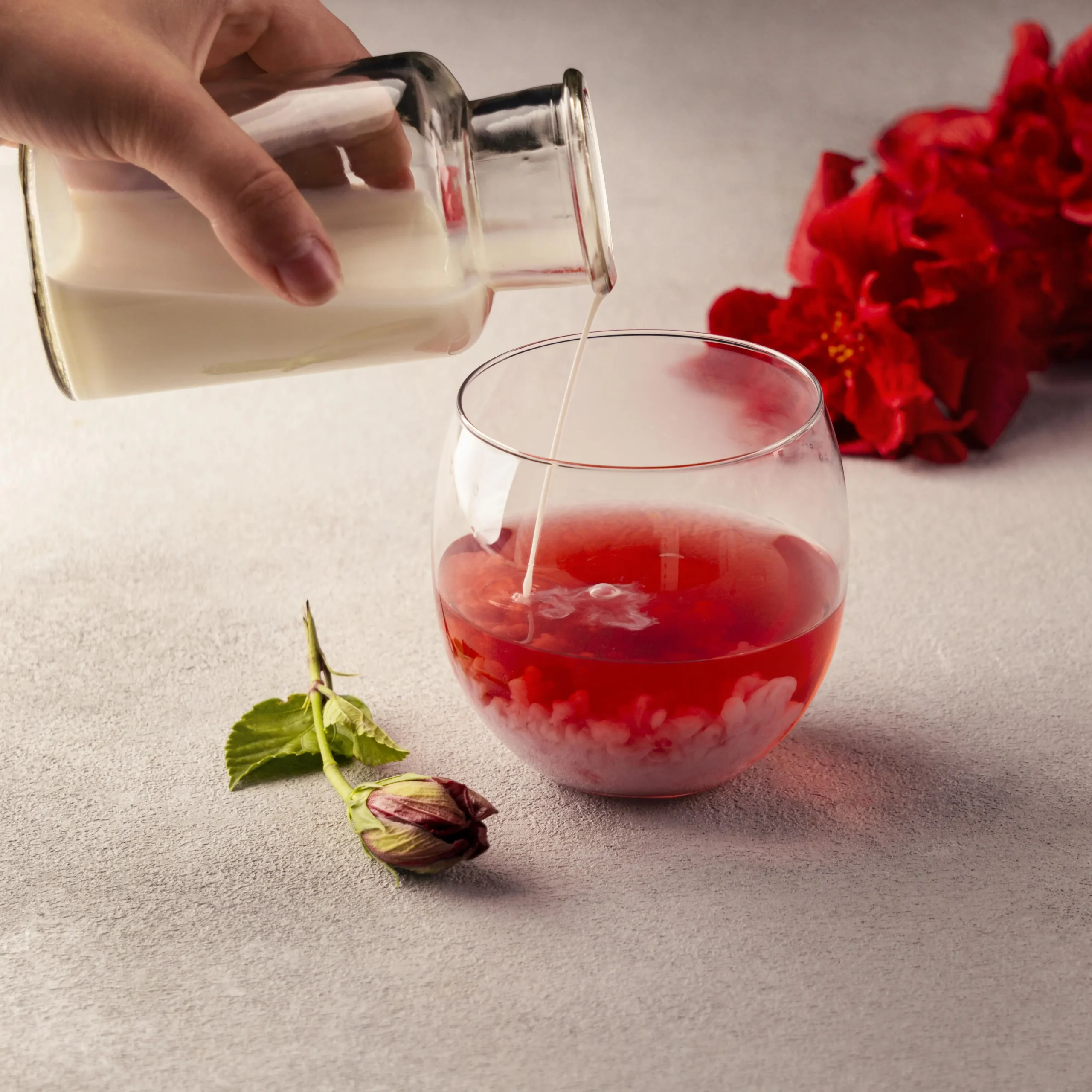 Acqua di Rose Alimentare Fatta in Casa